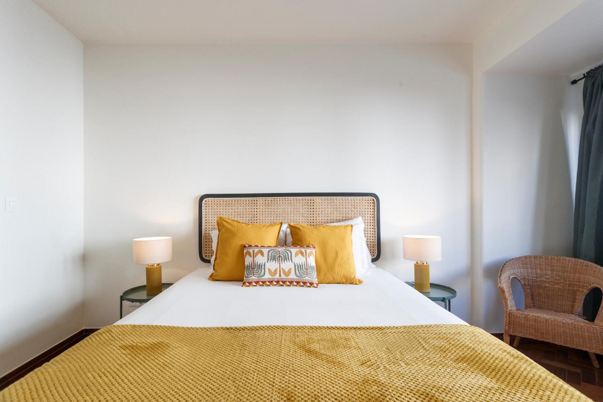 Apperol Lisbon Escape - By Misha'S Place 2A Luaran gambar
