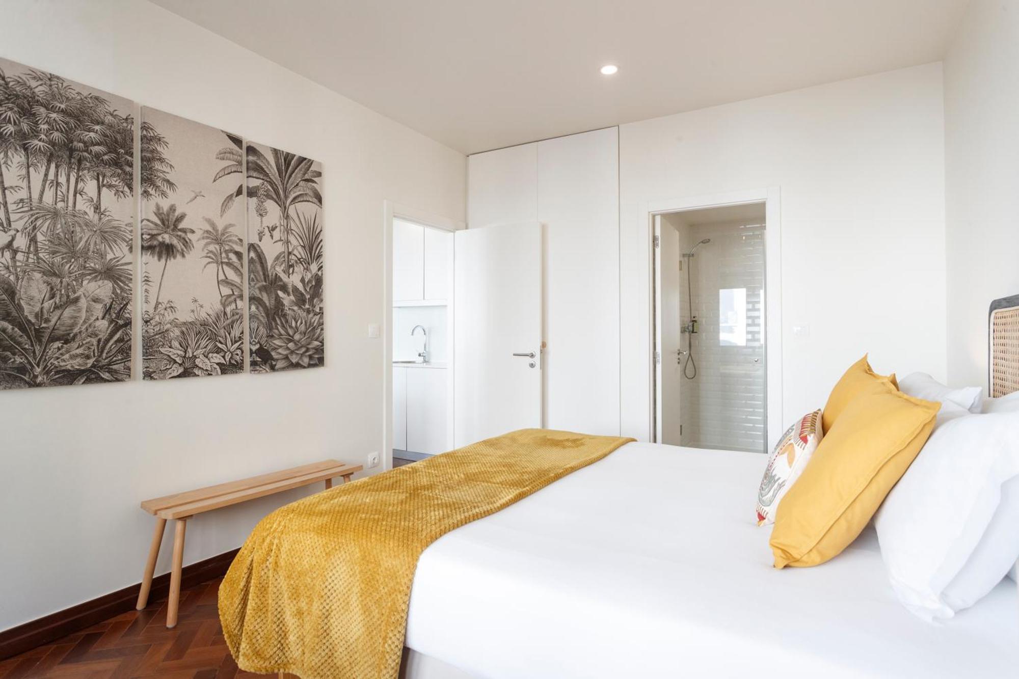 Apperol Lisbon Escape - By Misha'S Place 2A Luaran gambar